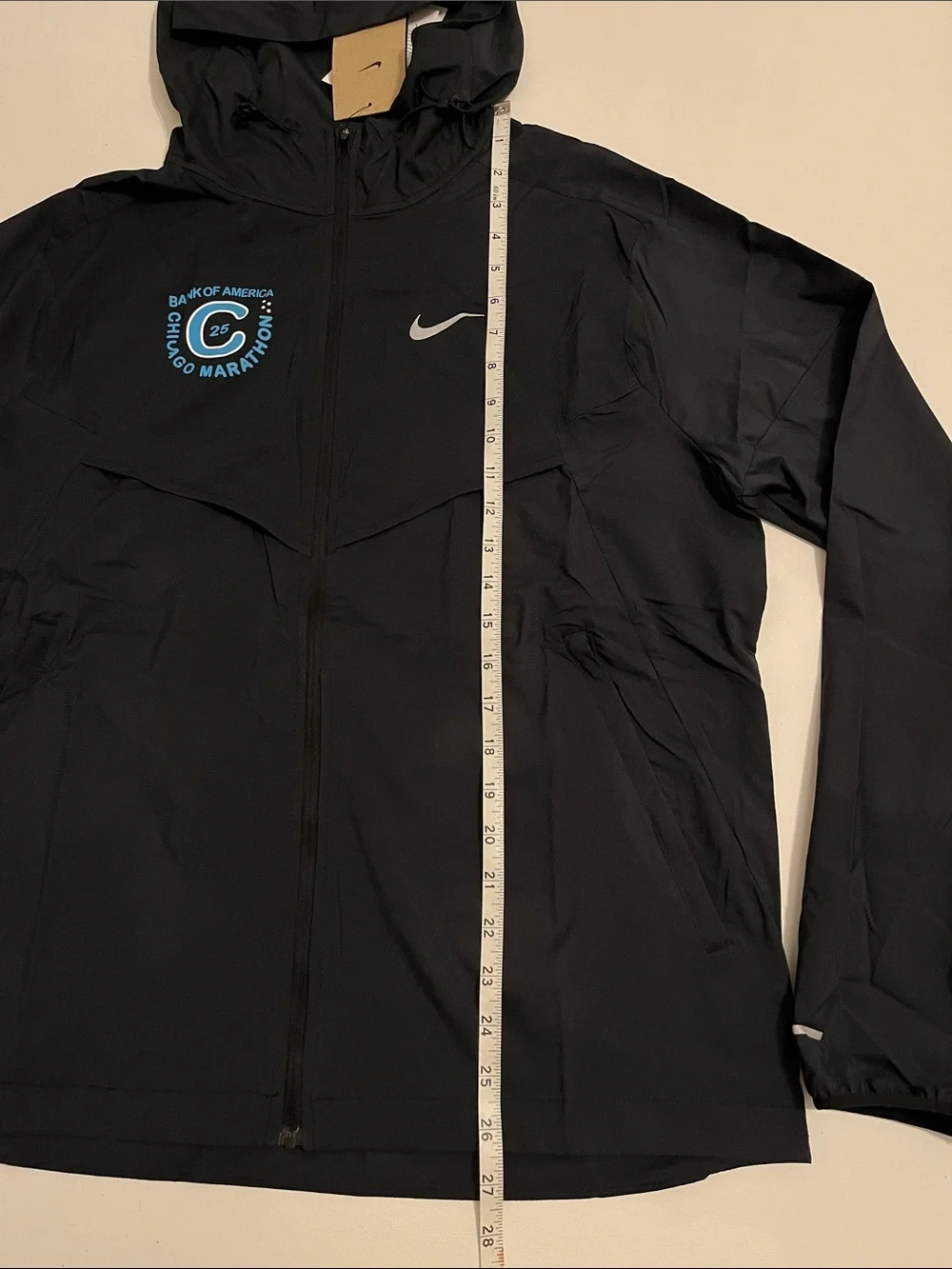 Nike Running Jacket Mens S NK Chicago Marathon 25 Impossibly Light Black $135